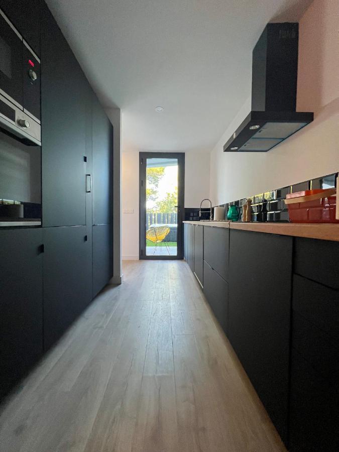 فيلا Casa De Nero - Premium House With Jacuzzi Next To Golf Course كاليتا دي فيليز المظهر الخارجي الصورة